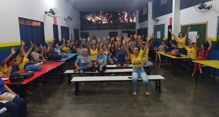 Imagem da notícia: Educação Municipal de Guaraí aprova estado de greve, medida que antecede paralização total