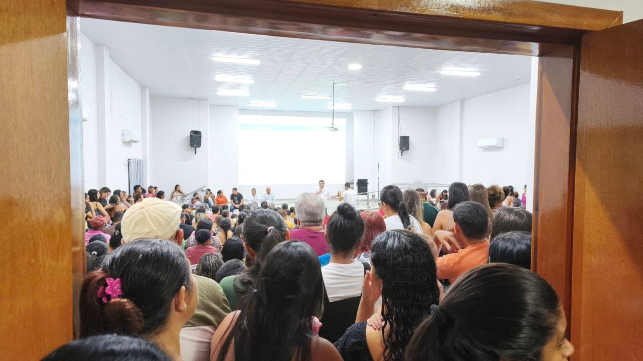 Foto da notícia: Cerca de 600 pessoas acompanham reunião sobre projeto de moradias populares em Guaraí