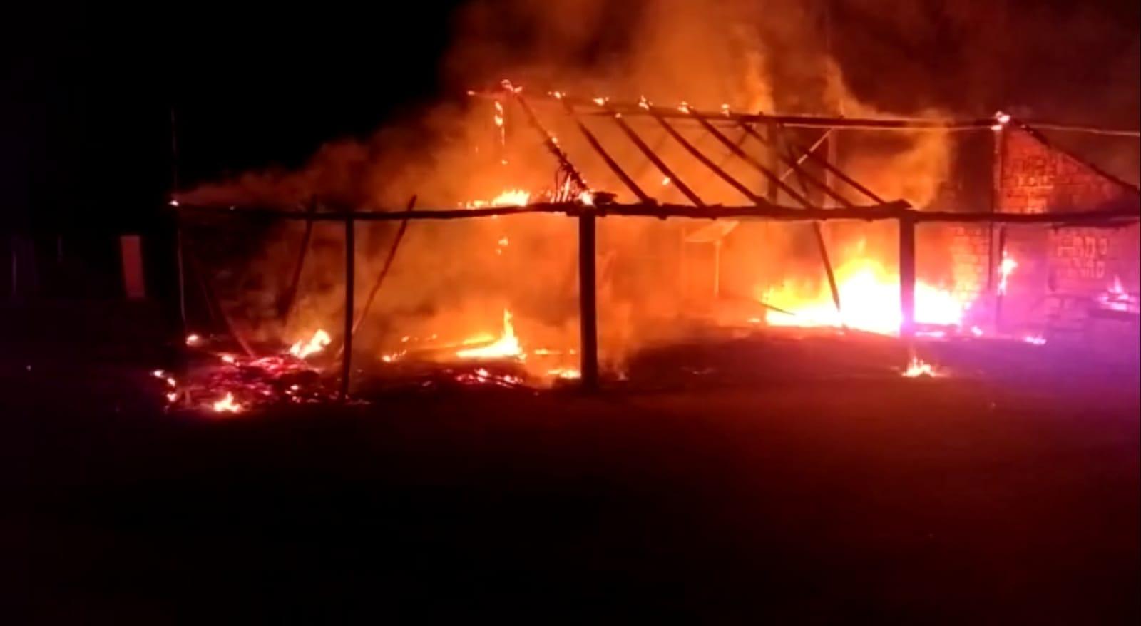 Bar é incendiado na comunidade rural Beira do Rio em Guaraí; Polícia Civil investiga o caso