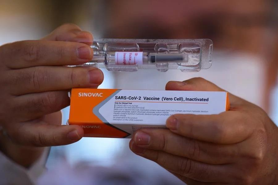 Previsão é de que vacina chinesa contra a Covid-19 chegue ao Tocantins ainda em dezembro