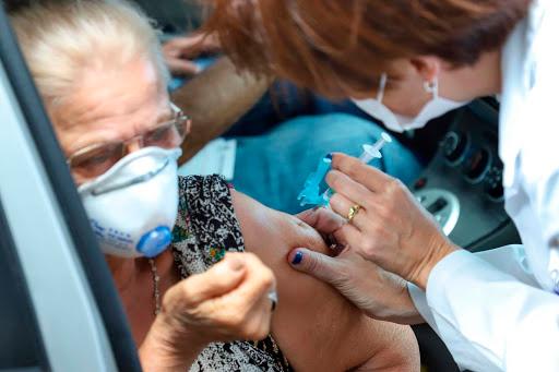 Idosos e profissionais da saúde serão os primeiros imunizados contra a Covid-19 em Guaraí