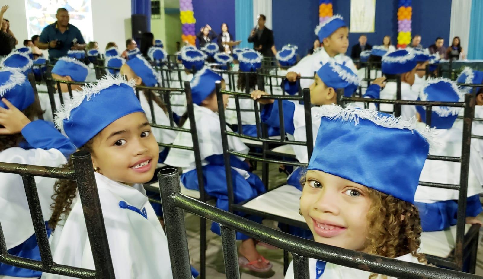 Cerca de 270 crianças participam de formatura da rede pré-escolar municipal em Guaraí