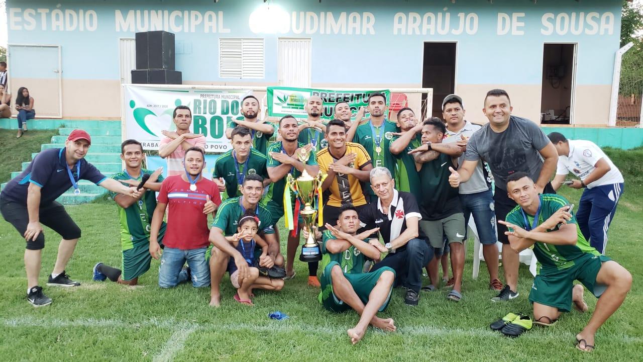 Dois Irmãos conquista título da 1ª Copa Regional de Guaraí ao vencer o Caldeirão de Colméia