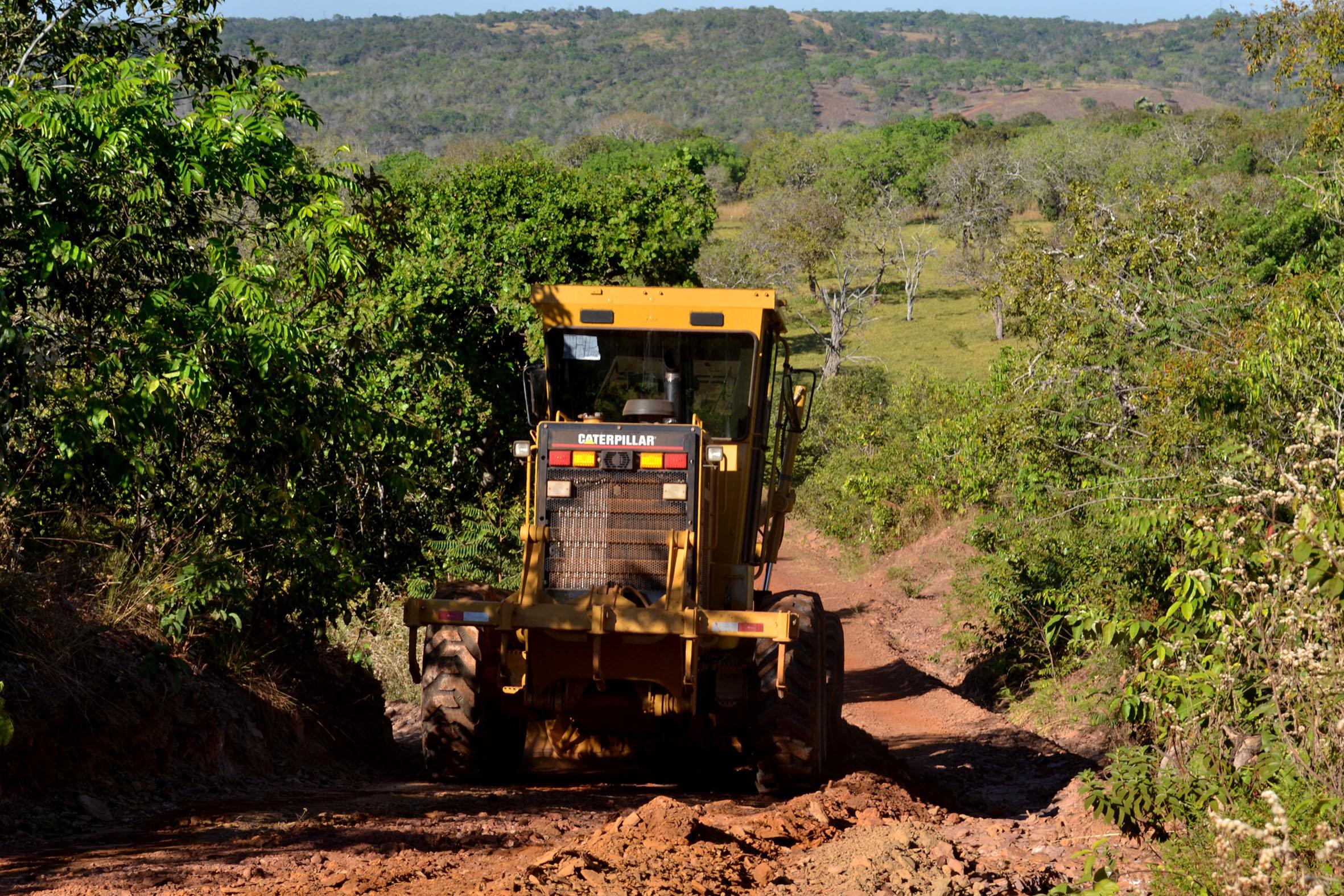 Estradas rurais de Guaraí recebem ações de manutenção para escoamento da produção agrícola